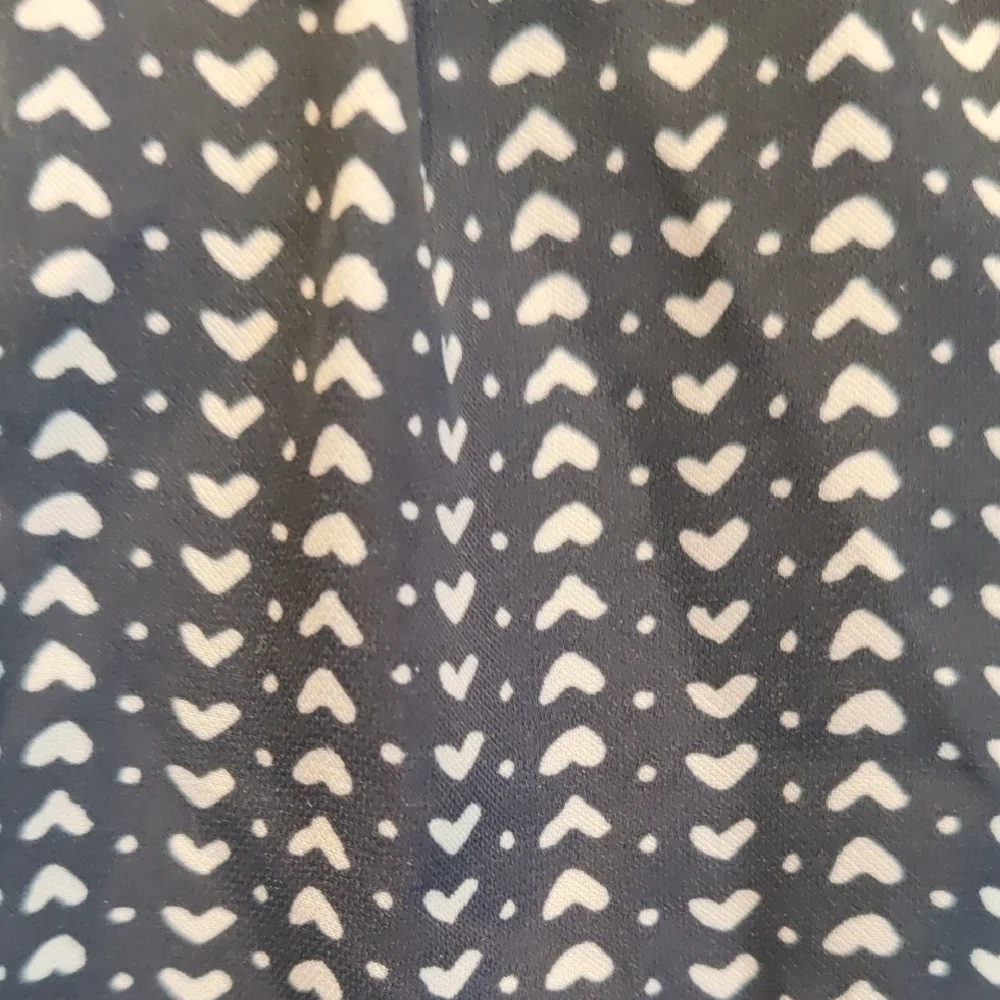 LC Lauren Conrad Midnight and Ivory Blouse - Picture 5 of 5